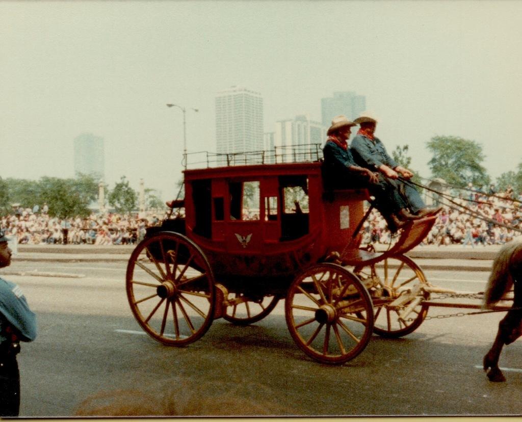 Chicago Parade 1983-5