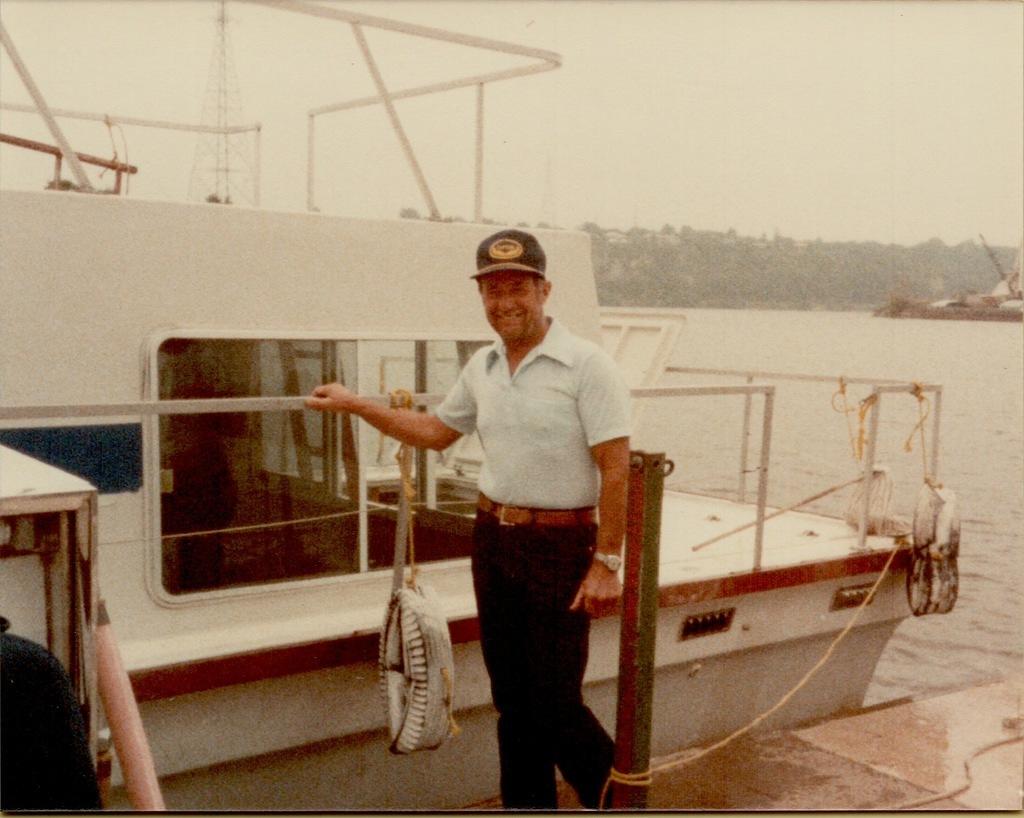 Houseboating 1983-11