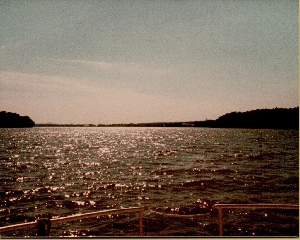 Houseboating 1984-17
