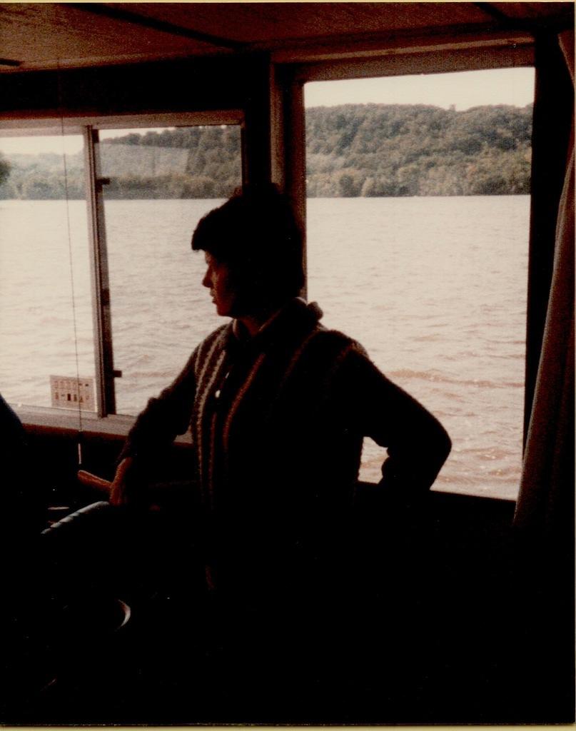 Houseboating 1984-25
