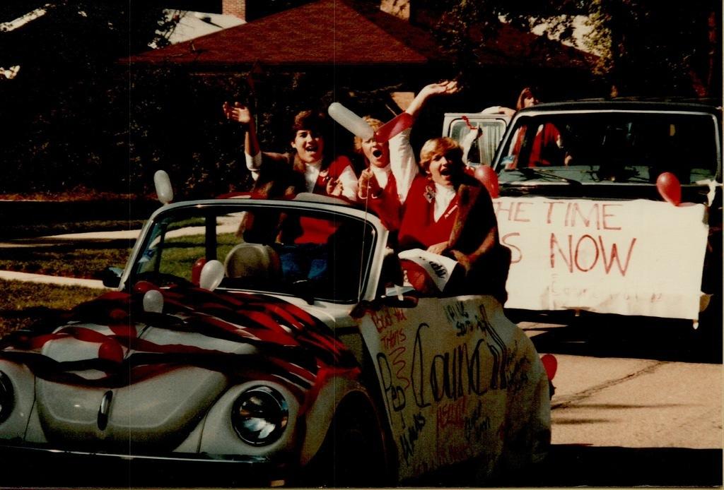 Maine South Homecoming Parade 1985-41