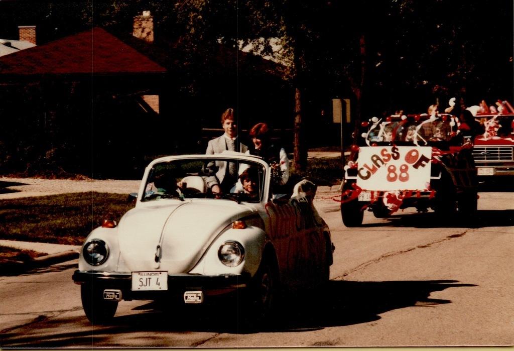 Maine South Homecoming Parade 1985-43