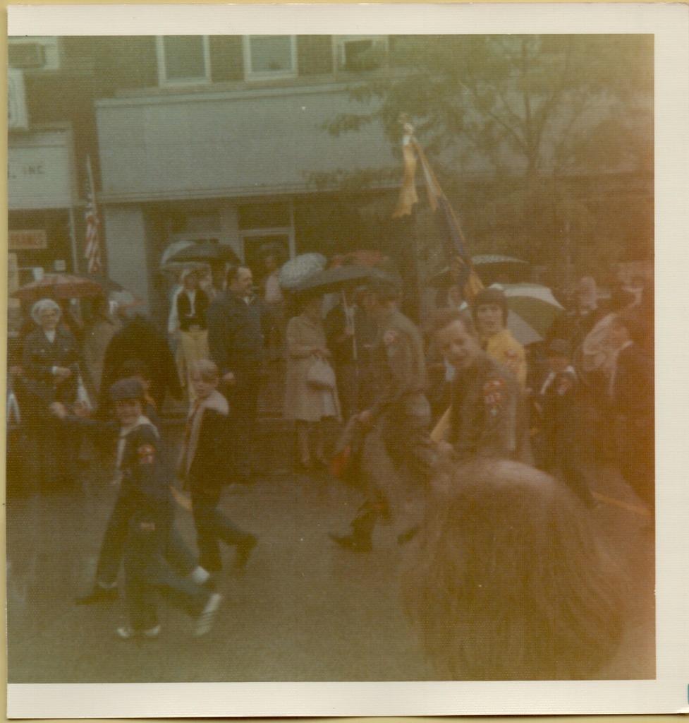 Memorial Day Parade 1975-7