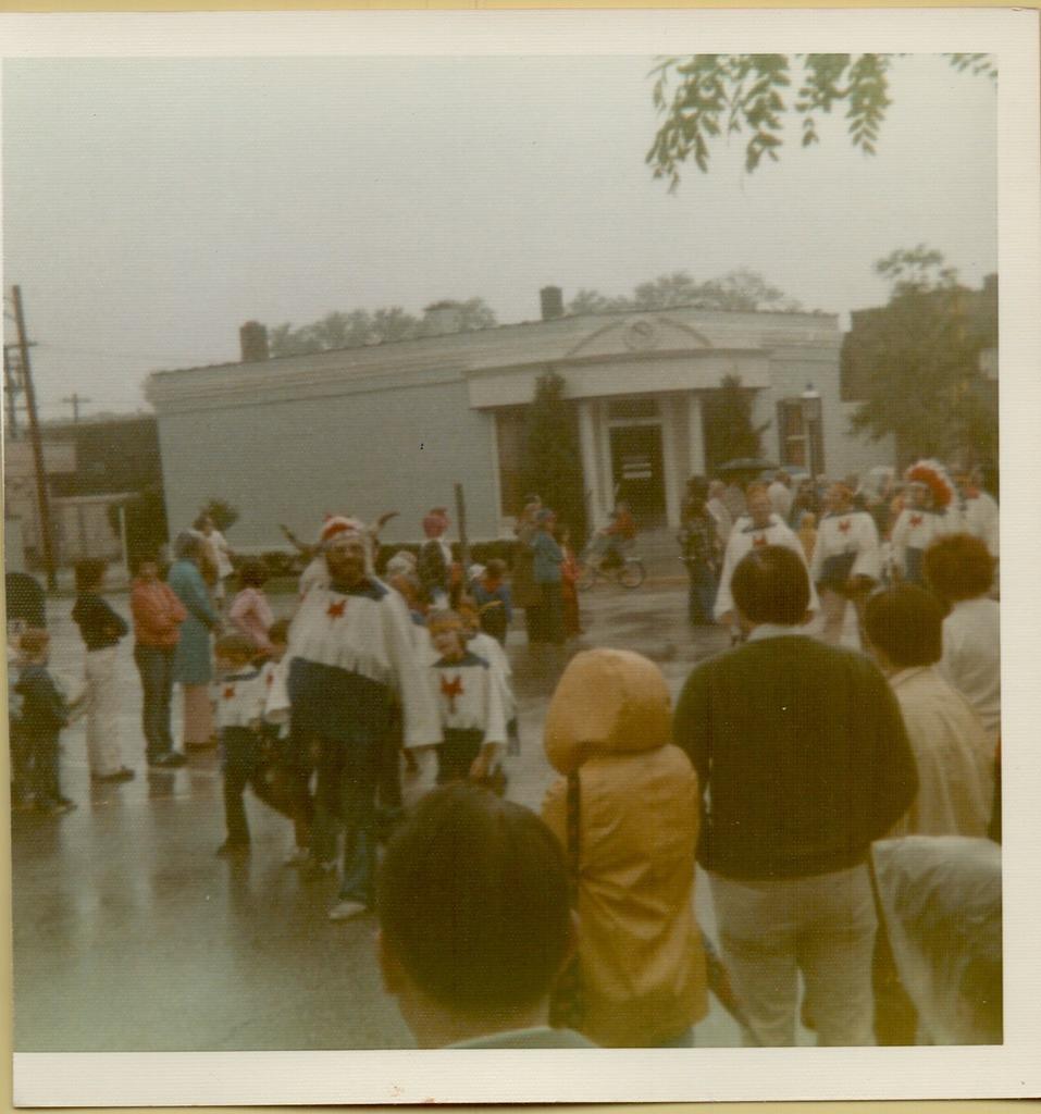 Memorial Day Parade 1975-8