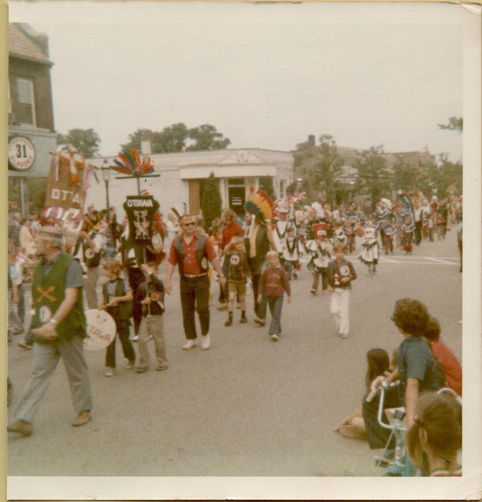 Memorial Day Parade 1976-4