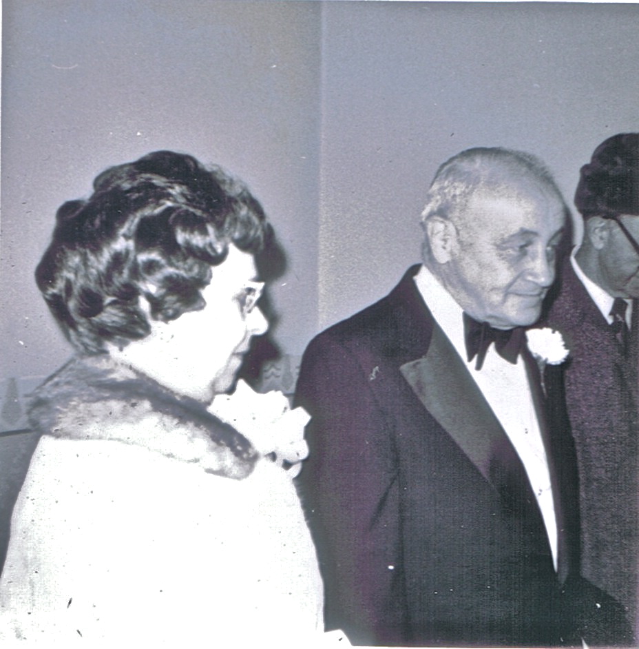 Wilma & Ken Baxter @ Steve & Joy Baxter Wedding 2/8/1971