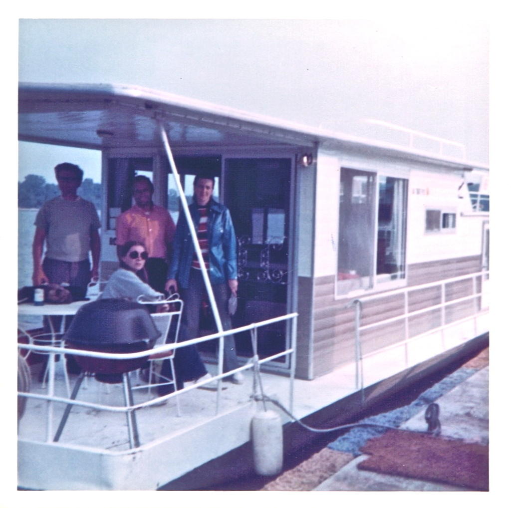 Houseboating 2nd trip, Clinton IA 1973 Ken Wally Eileen & Katie