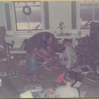 Elm Street Christmas 1976-11