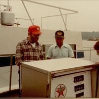 Houseboating 1983-12