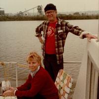 Houseboating 1983-9