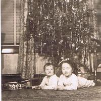 Beverly & Karen Baxter Christmas 1941