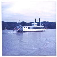 Houseboating 2nd trip, Clinton IA 1973 Stern wheeler