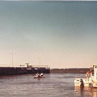 Houseboating 7th trip, Comanche IA 1978 in Lockage